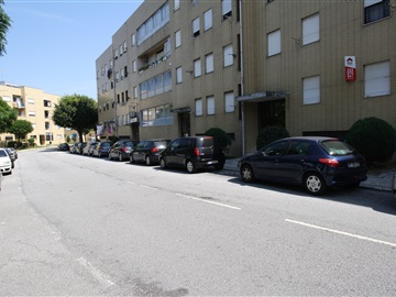 Apartamento T2 / Braga, Maximinos I