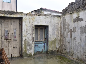House / Matosinhos, Centro de São Mamede de Infesta
