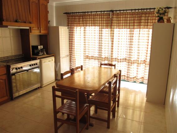 House T3 / Viana do Castelo, Carreço