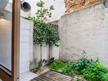 Loja / Lisboa, Campolide