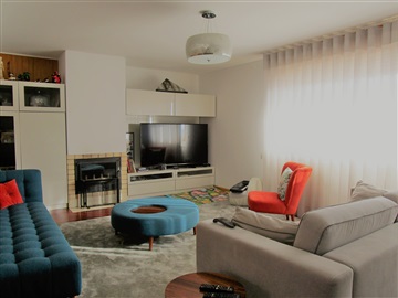 Moradia em Banda T3 / Matosinhos, Lavra