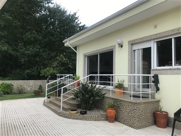 Moradia Isolada T4 / Vila Nova de Gaia, Sandim, Olival, Lever e Crestuma